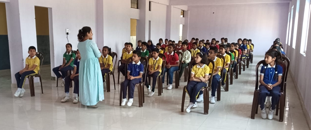 अशोका इंटरनेशनल एकेडमी में दासधर्म गुरुकुल की ओर से लगाया गया मोटिवेशनल कैंप…..